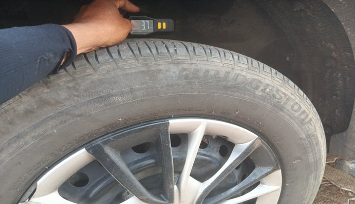 2024 Mahindra SCORPIO-N Z6 DIESEL MT 2WD 7 STR, Diesel, Manual, 25,459 km, tyre