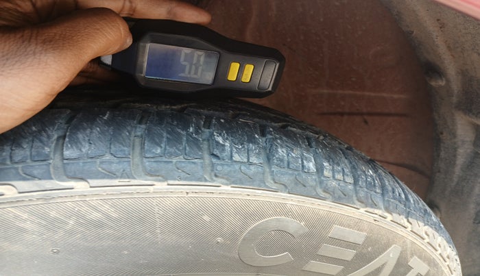 2011 Maruti Ritz VXI, Petrol, Manual, 55,288 km, tyre