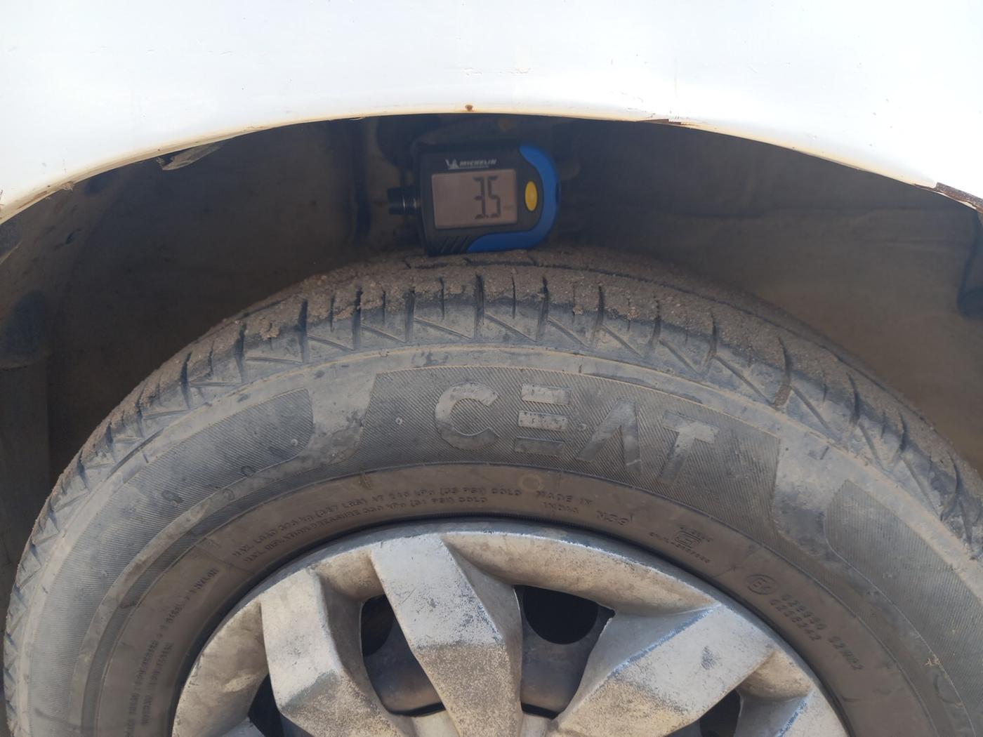 2016 Maruti Alto 800 LXI, Petrol, Manual, 75,504 km, tyre