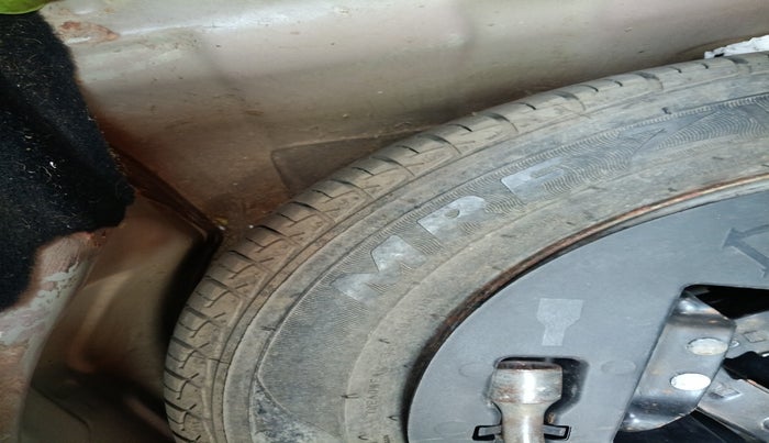 2018 Mahindra Kuv100 K2 TRIP D, Diesel, Manual, 1,36,022 km, tyre