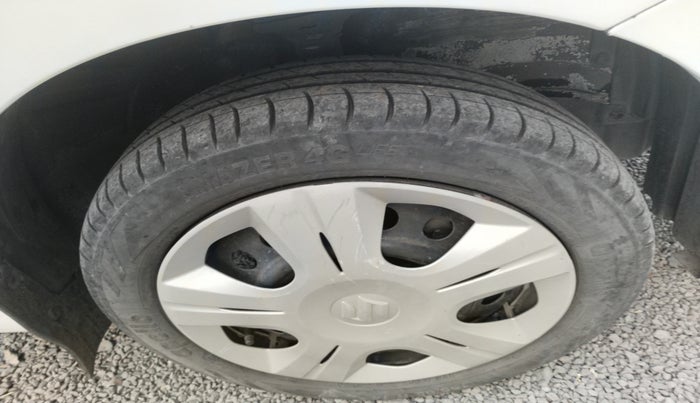 2013 Maruti Wagon R 1.0 VXI, Petrol, Manual, 59,800 km, tyre