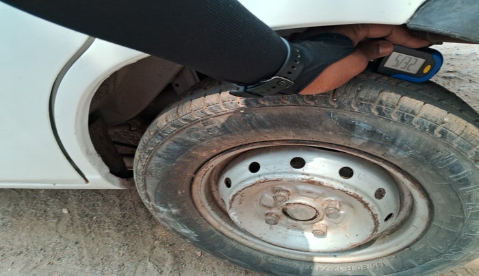 2011 Maruti Alto STD, Petrol, Manual, 64,017 km, tyre