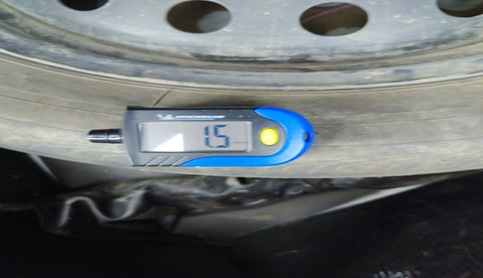 2012 Toyota Etios VD, Diesel, Manual, 1,13,597 km, tyre