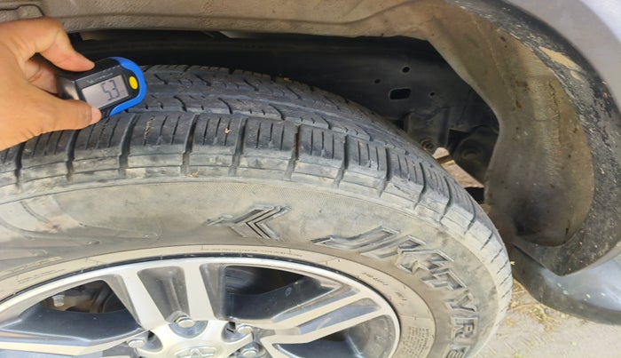 2017 Toyota Fortuner 2.8 4X2 AT, Diesel, Automatic, 1,85,194 km, tyre