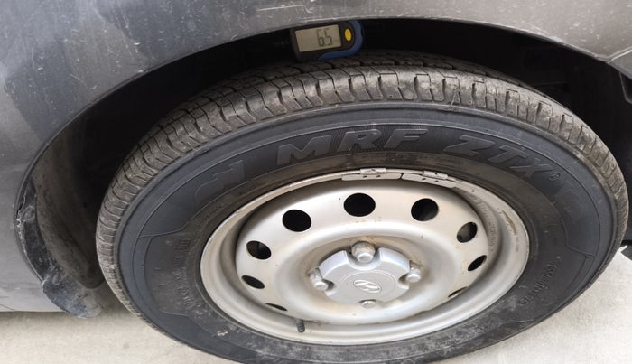 2013 Hyundai i10 ERA 1.1, Petrol, Manual, 60,144 km, tyre