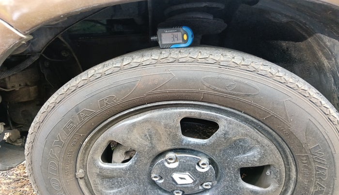 2014 Renault Duster 85 PS RXL DIESEL, Diesel, Manual, 74,716 km, tyre