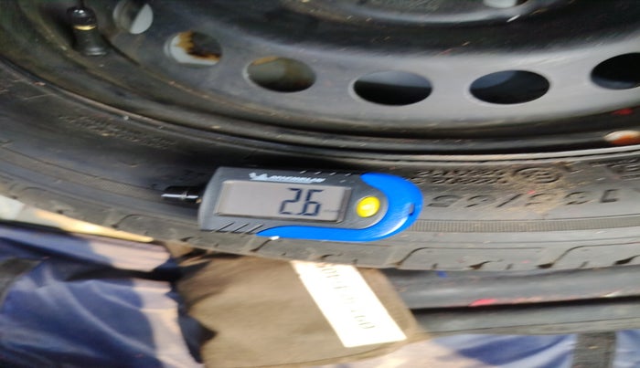 2019 Hyundai Xcent S 1.2, Petrol, Manual, 29,204 km, tyre