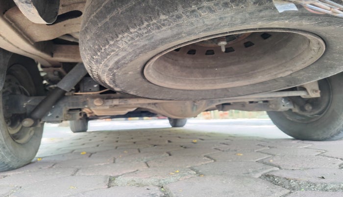 2010 Mahindra Xylo E4, Diesel, Manual, 1,15,214 km, tyre