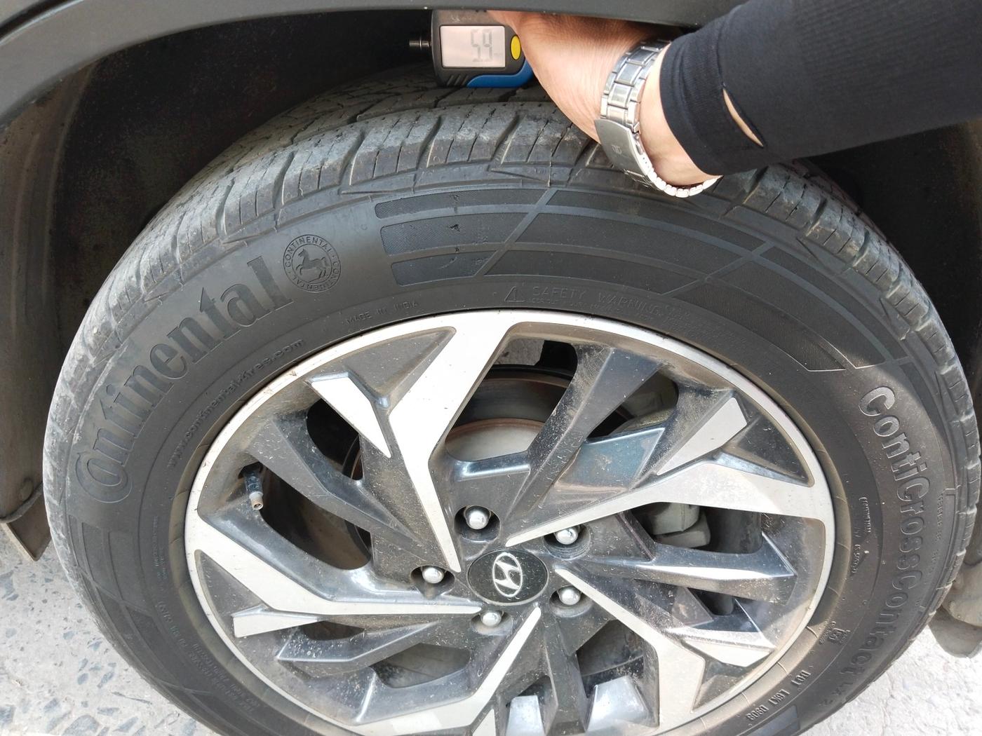 2020 Hyundai Creta SX (O) AT 1.5 DIESEL, Diesel, Automatic, 1,25,878 km, tyre