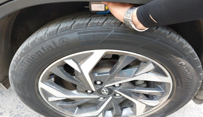 2020 Hyundai Creta SX (O) AT 1.5 DIESEL, Diesel, Automatic, 1,25,878 km, tyre