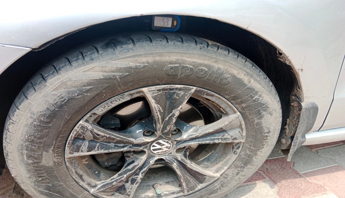 2012 Volkswagen Polo COMFORTLINE 1.2L, Diesel, Manual, 79,252 km, tyre