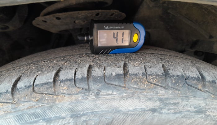 2020 Honda WR-V 1.5L I-DTEC SV MT, Diesel, Manual, 1,39,889 km, tyre