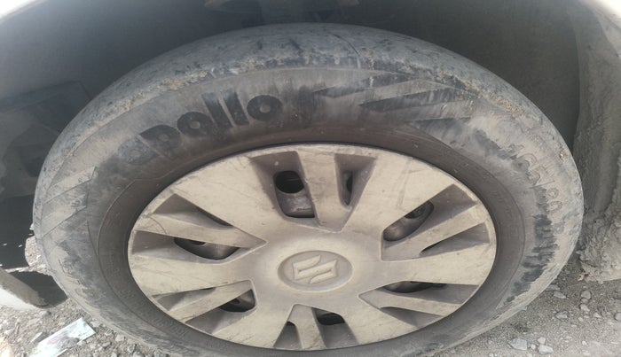 2011 Maruti Swift Dzire LDI, Diesel, Manual, 1,60,154 km, tyre