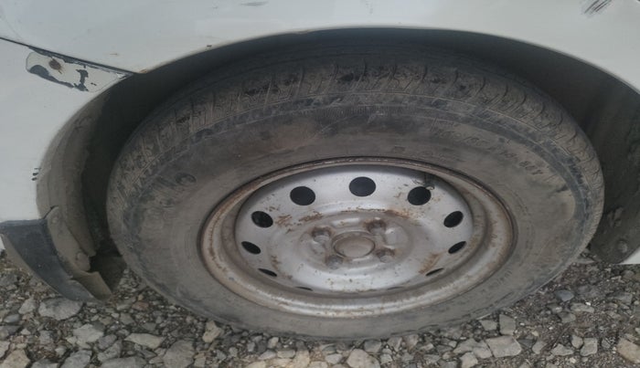 2011 Maruti Swift Dzire LDI, Diesel, Manual, 1,60,154 km, tyre