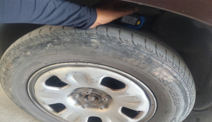 2014 Renault Duster 85 PS RXL DIESEL, Diesel, Manual, 1,54,380 km, tyre