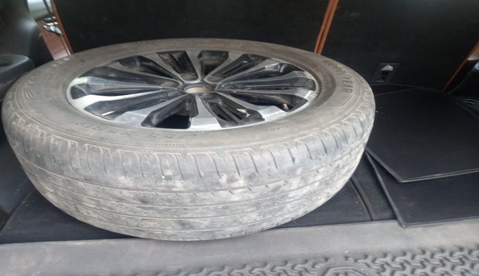 2022 MG GLOSTER SHARP 7 STR 2.0 TWIN TURBO 4WD, Diesel, Automatic, 67,809 km, tyre