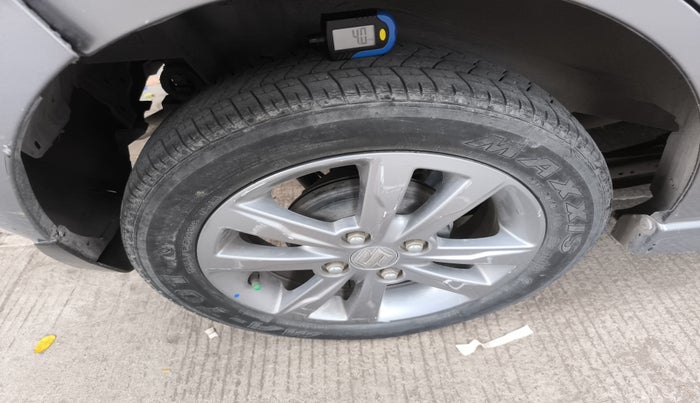 2018 Maruti Wagon R 1.0 VXI+ AMT, Petrol, Automatic, 30,364 km, tyre