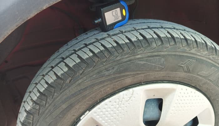2022 Maruti Alto K10 VXI, Petrol, Manual, 7,557 km, tyre