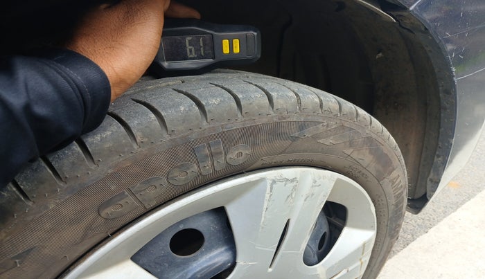 2018 Maruti Wagon R 1.0 VXI AMT, Petrol, Automatic, 87,410 km, tyre