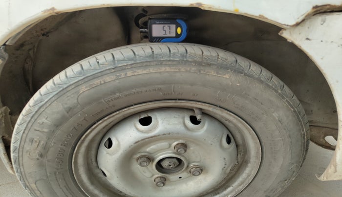 2010 Maruti Alto LXI, Petrol, Manual, 1,50,149 km, tyre