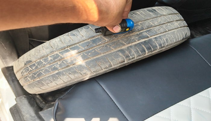 2022 Maruti Alto LXI OPT CNG, Petrol, Manual, 45,796 km, tyre