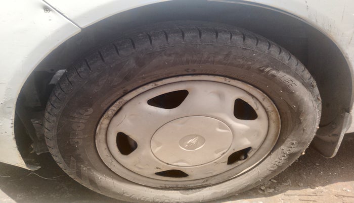 2011 Chevrolet Beat LS DIESEL, Diesel, Manual, 1,35,830 km, tyre