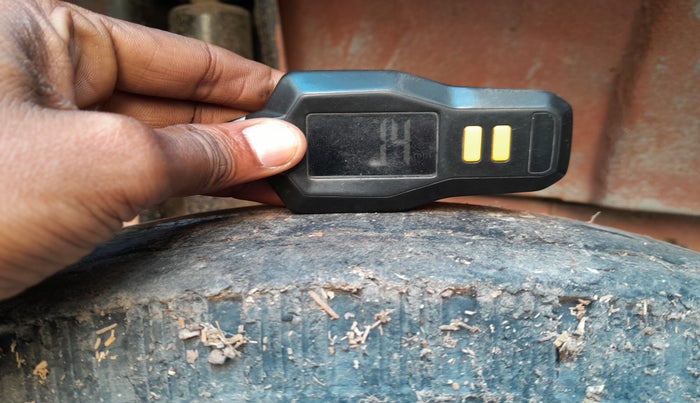 2013 Tata MAGIC HT 8 STR, Diesel, Manual, 1,12,531 km, tyre