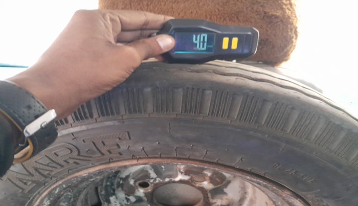 2013 Tata MAGIC HT 8 STR, Diesel, Manual, 1,12,531 km, tyre