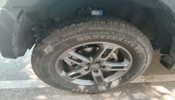 2022 Mahindra Thar LX PETROL HT 4WD AT, Petrol, Automatic, 11,363 km, tyre