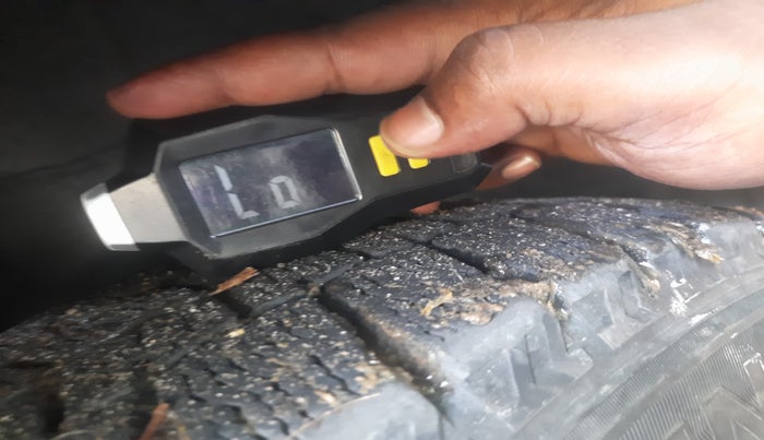 2014 Honda City 1.5L I-DTEC V, Diesel, Manual, 66,596 km, tyre