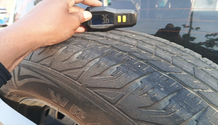 2023 Mahindra BOLERO NEO N10 R, Diesel, Manual, 59,896 km, tyre