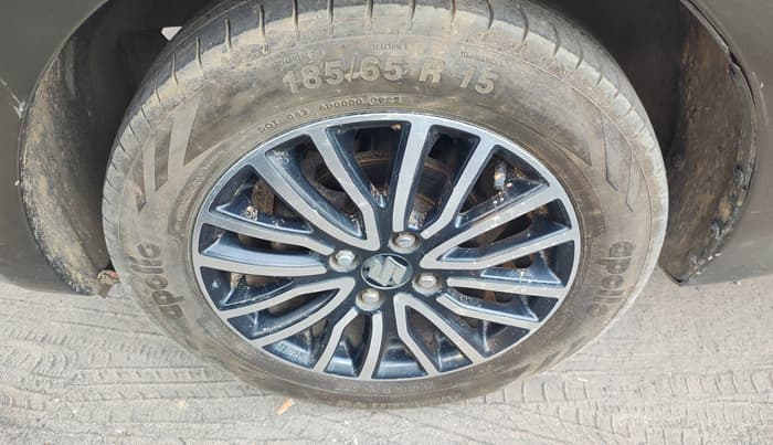 2017 Maruti Dzire ZXI PLUS, Petrol, Manual, 65,248 km, tyre