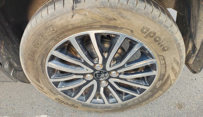 2017 Maruti Dzire ZXI PLUS, Petrol, Manual, 65,248 km, tyre