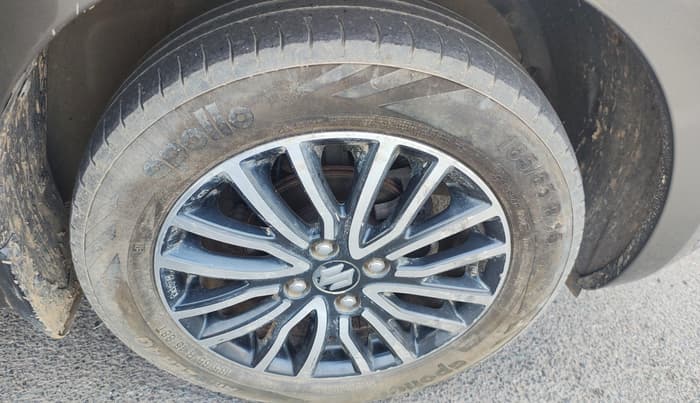 2017 Maruti Dzire ZXI PLUS, Petrol, Manual, 65,248 km, tyre