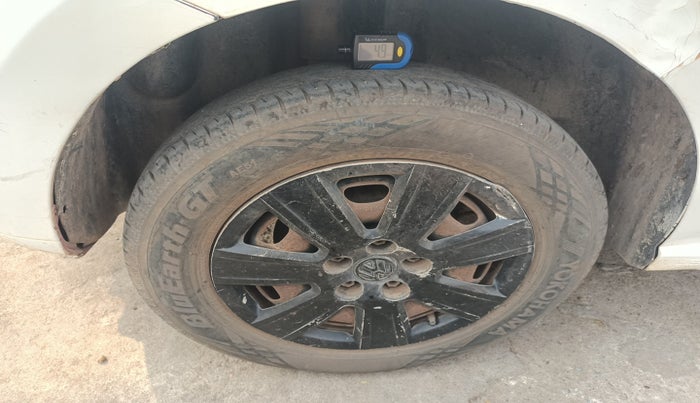 2012 Volkswagen Polo TRENDLINE 1.2L PETROL, Petrol, Manual, 1,09,501 km, tyre