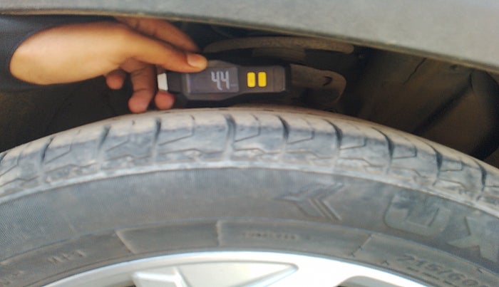 2020 Hyundai Creta SX 1.5 PETROL, Petrol, Manual, 83,072 km, tyre