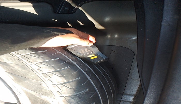 2020 Hyundai Creta SX 1.5 PETROL, Petrol, Manual, 83,072 km, tyre