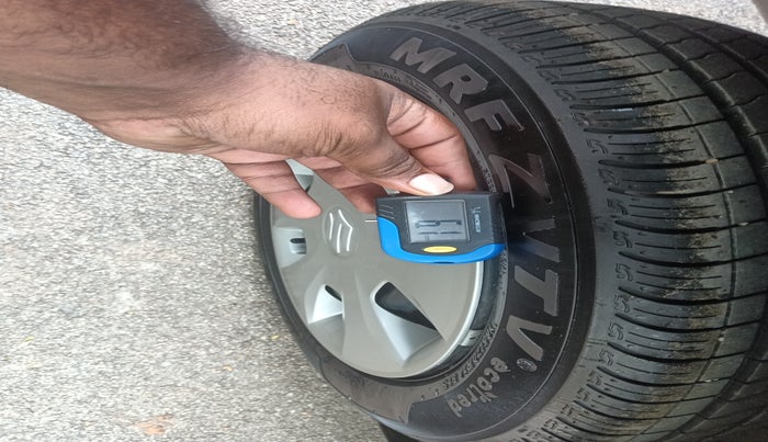 2024 Maruti New Wagon-R VXI 1.0 AMT, Petrol, Automatic, 2,252 km, tyre