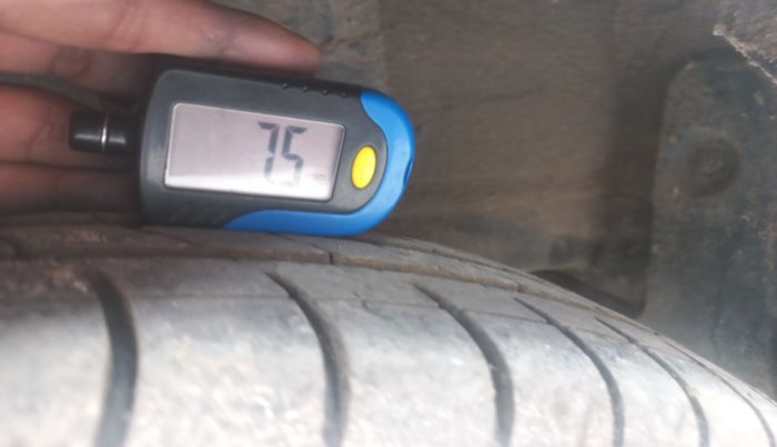 2018 Hyundai NEW SANTRO ASTA MT, Petrol, Manual, 70,826 km, tyre