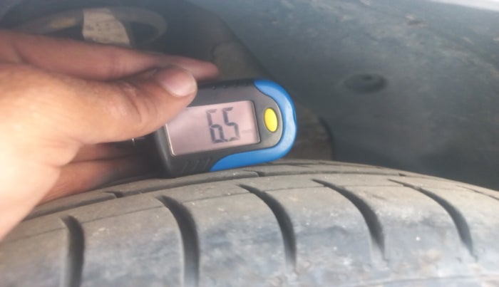 2018 Hyundai NEW SANTRO ASTA MT, Petrol, Manual, 70,826 km, tyre