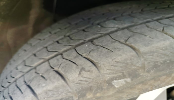 2021 Hyundai ALCAZAR 1.5 SIGNATURE (O) AT 6STR, Diesel, Automatic, 47,331 km, tyre