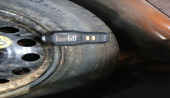 2018 Ford FREESTYLE TREND 1.2 PETROL, Petrol, Manual, 1,14,128 km, tyre