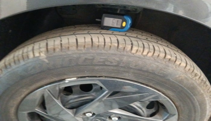 2023 Hyundai NEW I20 MAGNA 1.2 MT, Petrol, Manual, 8,512 km, tyre