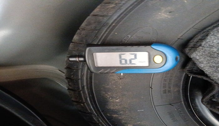 2023 Hyundai NEW I20 MAGNA 1.2 MT, Petrol, Manual, 8,512 km, tyre