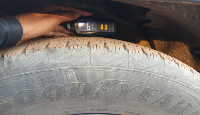 2024 Mahindra BOLERO NEO N 8, Diesel, Manual, 11,836 km, tyre