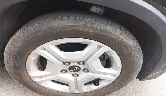 2021 KIA SONET HTX 1.5, Diesel, Manual, 28,076 km, tyre