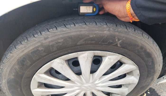 2016 Maruti Swift Dzire VDI ABS, Diesel, Manual, 79,354 km, tyre