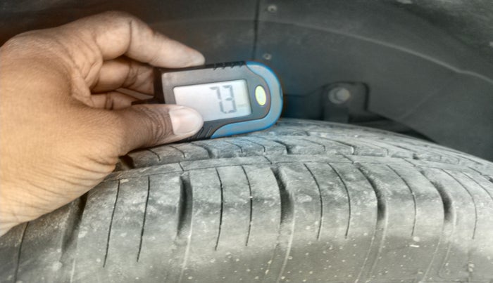 2017 Mahindra XUV500 W6, Diesel, Manual, 44,690 km, tyre