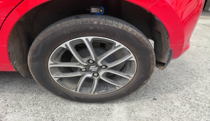 2023 Maruti Swift ZXI PLUS DUAL TONE, Petrol, Manual, 22,567 km, tyre