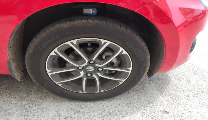 2023 Maruti Swift ZXI PLUS DUAL TONE, Petrol, Manual, 22,567 km, tyre